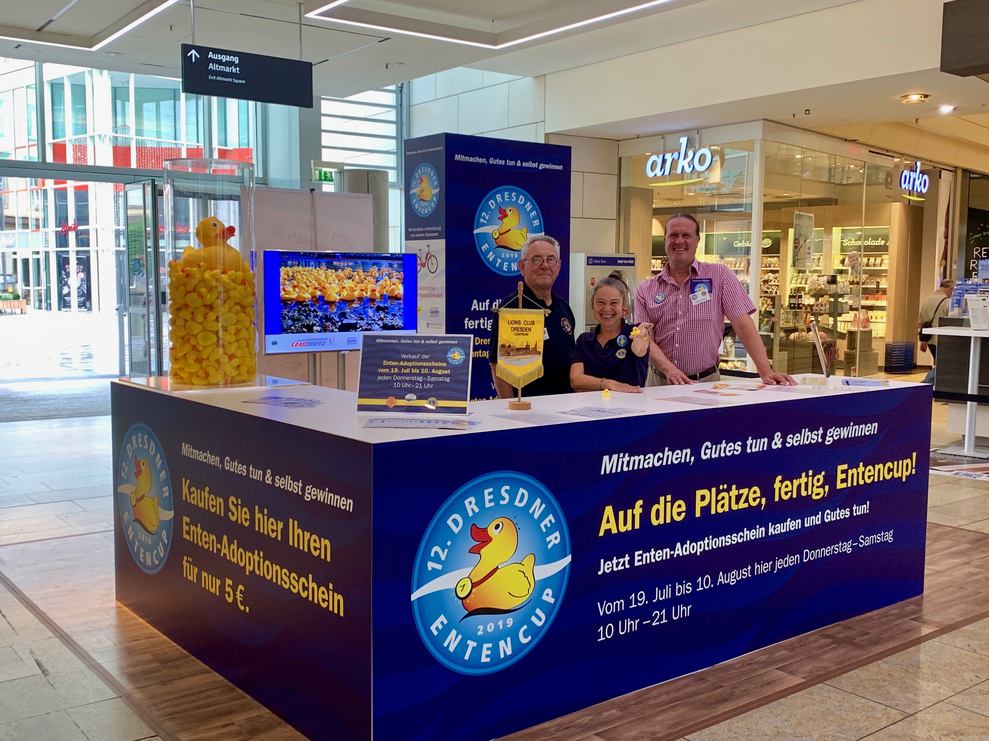 Verkaufsstand in der Altmarktgalerie